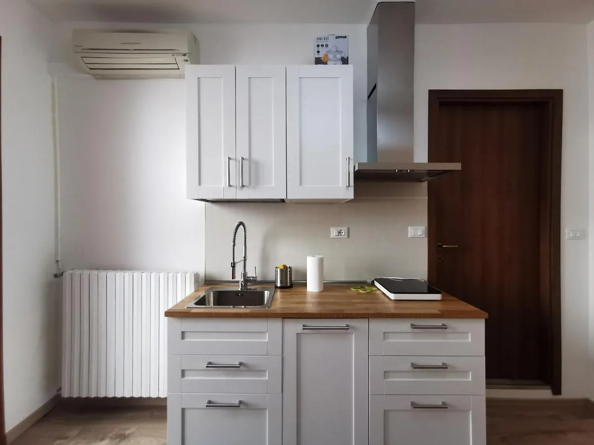 Ferienwohnung Monolocale - Piano Terra - Ingresso Indipendente Padua